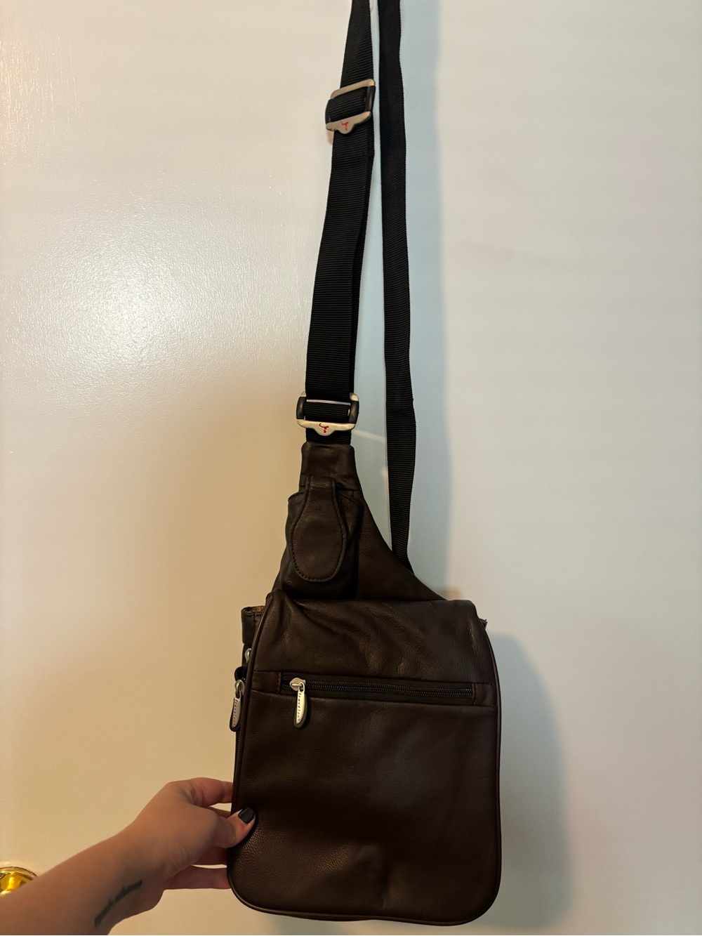 Travelon Crossbody Sling Bag Dark Brown Leather Travel Bag Classic NWOT